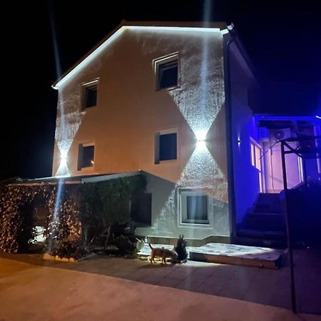 Apartments Frigan ماسلينتسا المظهر الخارجي الصورة